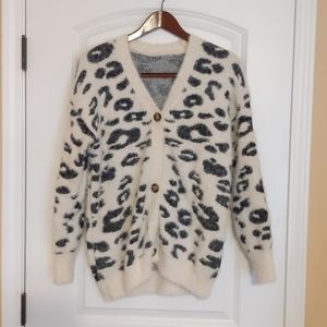 NWOT Boyfriend Eyelash Leopard-Print Cardigan  *Host Pick*